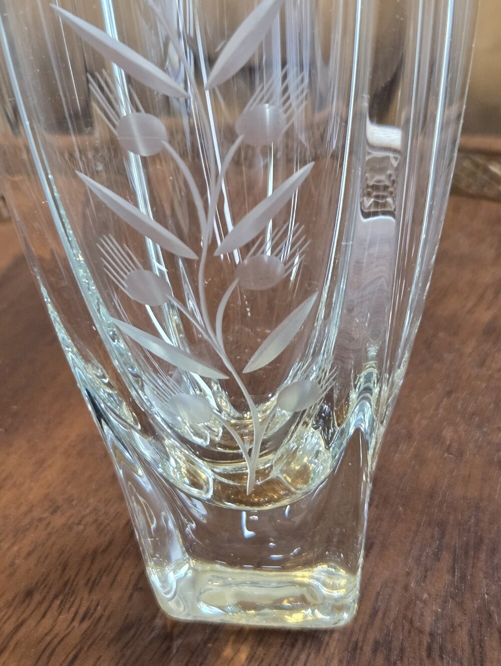 Vintage Etched Floral Vase  With Beautiful Design. Circa 1950's - Picture 3 of 7